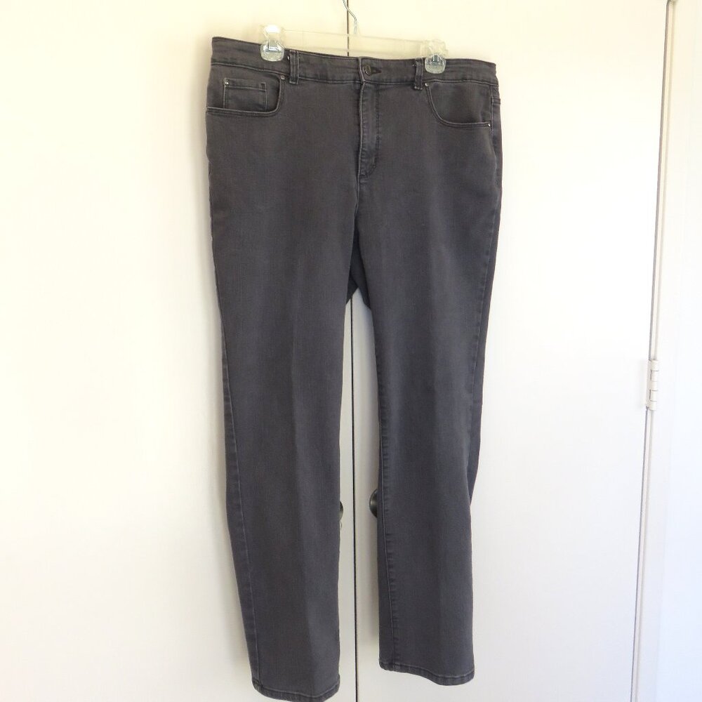 Gray Straight Leg Jeans Charter Club.............126